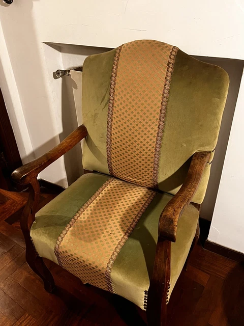 Sedia con braccioli antiquariato