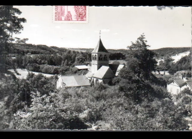 BOISSY-LA-RIVIERE (91) VILLAS & EGLISE vers 1950