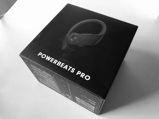 Beats by Dr. Dre Powerbeats Pro Totally Wireless Bluetooth Earphones - Black New Beats by Dr. Dre Powerbeats Pro Totally Wireless Bluetooth Earphones - Black New