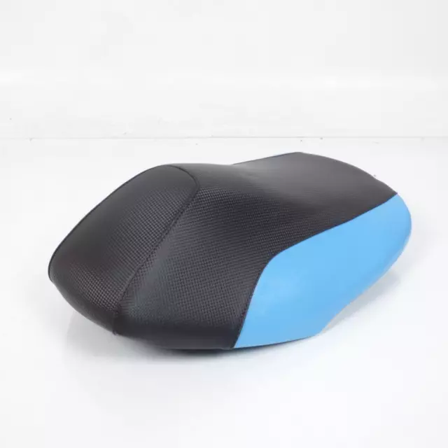 Selle pilote One pour scooter MBK 50 Nitro noir imitation carbone et bleu Neuf