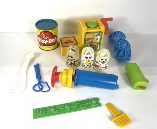 Vintage Kenner Play Doh Fuzzy Pumper Barber Shop Play Set Pieces 1970's Toys 2