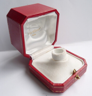 Ancien écrin boite a bijoux bague Garniture tissus Façon Cartier 