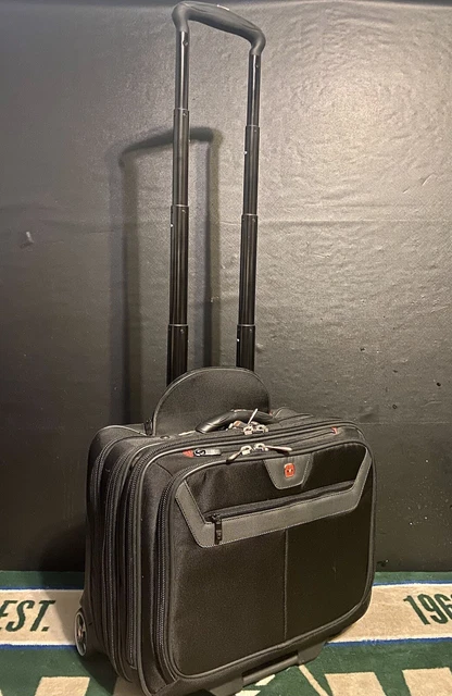 WENGER Swiss Army Gear Laptop Briefcase Rolling Luggage Wheeled Bag - USED