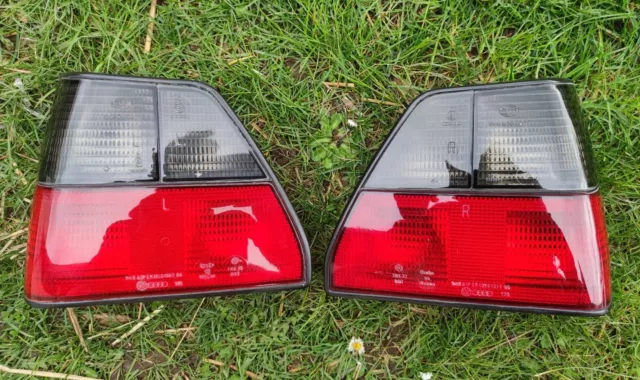 VW Golf 2 Hella Rückleuchten rot/schwarz rechts und links