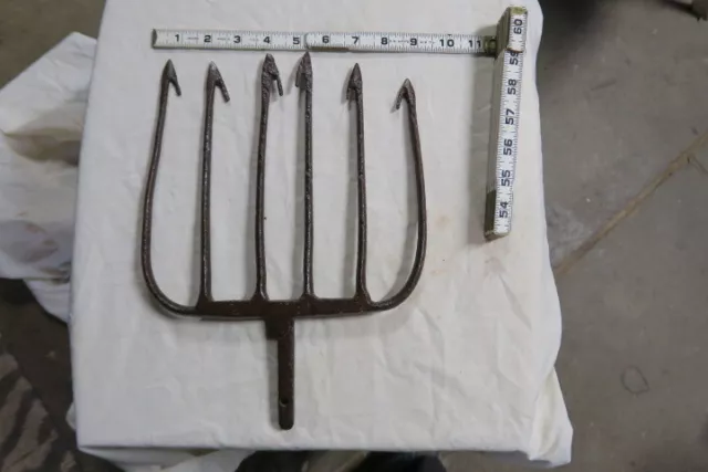 Nice Antique Fish Spear Head Hand Forged,  Fishing,   Michigan decoy,  large