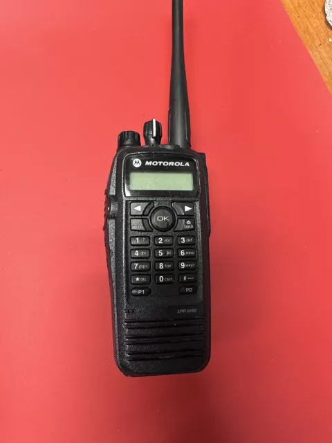 Motorola XPR6550 UHF 403-470Mhz TWO WAY Radio AAH55QDH9LA1AN W/Battery & Antenna
