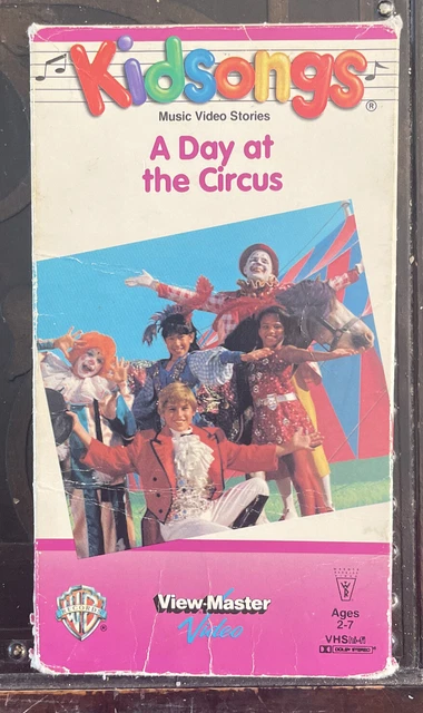Kidsongs A Day At The Circus Vhs KIDSONGS A DAY At The Circus (VHS, 1992) WB View-Master Video Clown