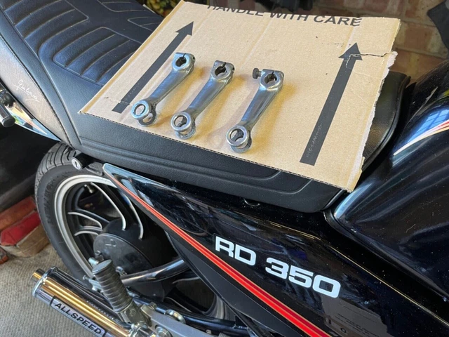 YAMAHA RD350LC RD250LC genuine rear brake bar 1 per sale . £16.00 ...