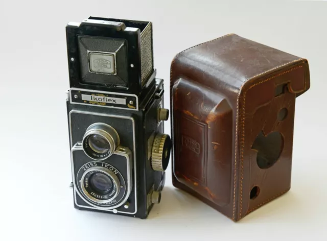 Zeiss Ikon Ikoflex 11A 855/16 con estuche de cuero