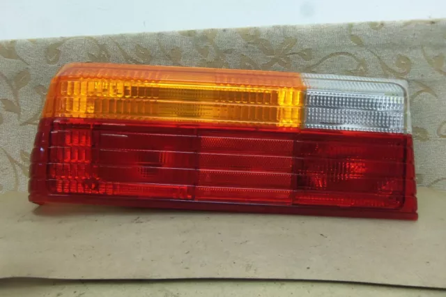 NOS PEUGEOT 305 MK1 1977-82 LEFT TAILLIGHT UNIT Made In France QUILLERY 25601