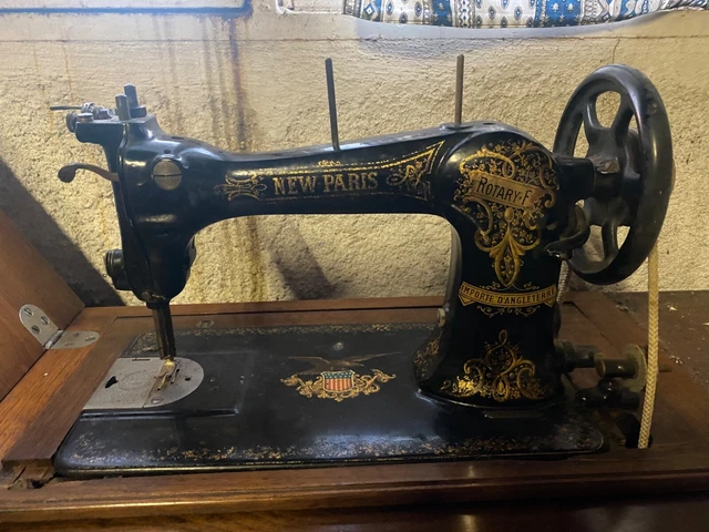 MACHINE À COUDRE ancienne de marque NEW PARIS EUR 180,00 - PicClick FR