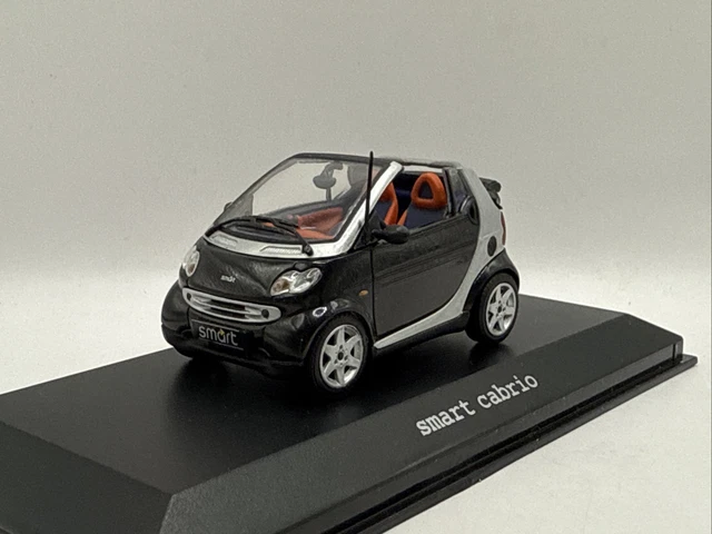 Vendo smart Fortwo Cabrio 90 0.9 T twinamic cabrio Passion usata a Roma (codice 15374651