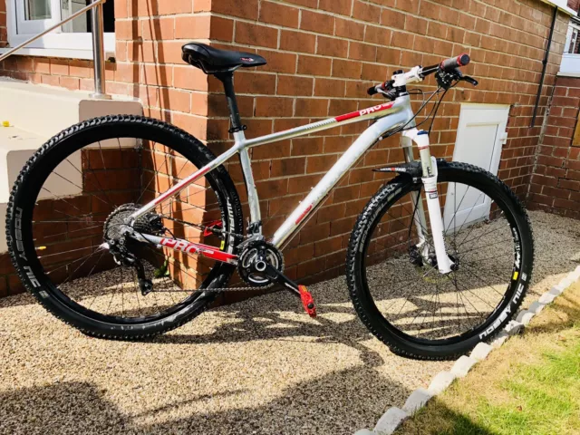 BOARDMAN PRO HARDTAIL MTB. 26 Wheel. Large 19 Inch frame. Dropper