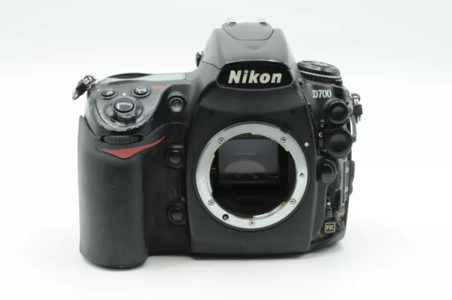Nikon D700 12.1MP Digital SLR Camera Body [Parts/Repair] #663