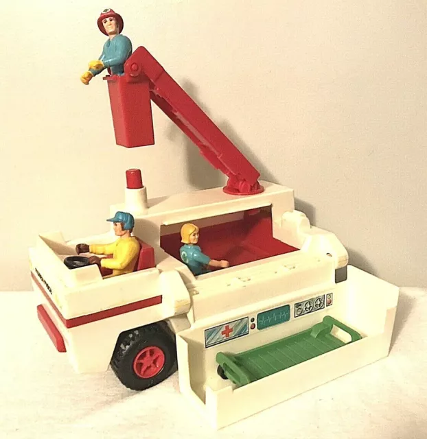 Véhicule de sauvetage Fisher Price, 1974, pièces mobiles d'un camion jouet  vintage -  France