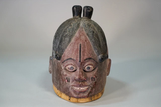 Beautiful Yoruba Gelede Mask 12" - Nigeria - African Art