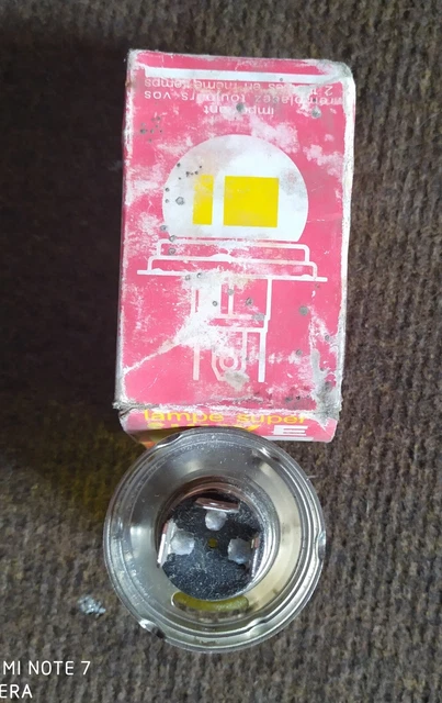 Ampoule SULLY 6V 40/45W JAUNE - Ancienne Boîte D'origine - Vintage, Comme Neuve