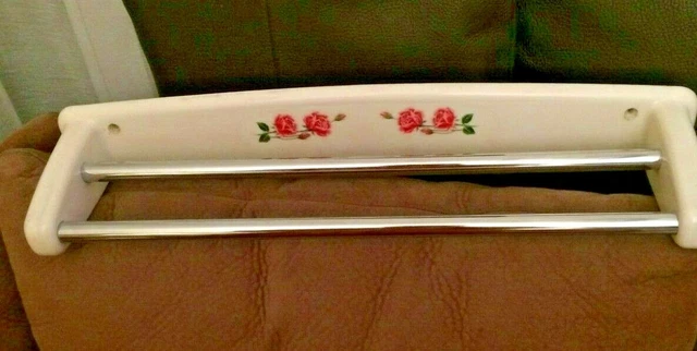 Syla porte-serviettes ancien plastique blanc décor bleu fleurs