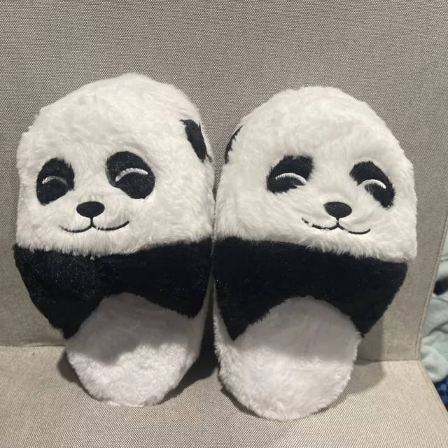 Panda Slippers Size 2-3 Kids Unisex Very Comfortable With Lots Plush Rubber Sole
