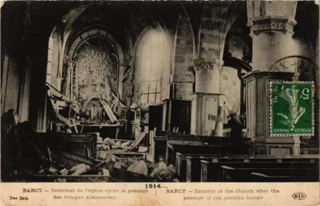CPA MILITAIRE Barcy-Intérieur de l'eglise aprés le passage des troupes (317674)