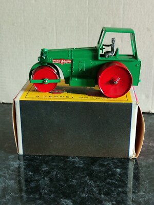 Dinky MATCHBOX SERIES K-3 CATERPILLAR D9 BULLDOZER EN BOITE 