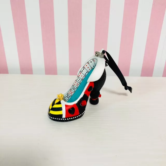 Disney Alice in Wonderland Queen of Hearts shoe ornament Villains Kawaii