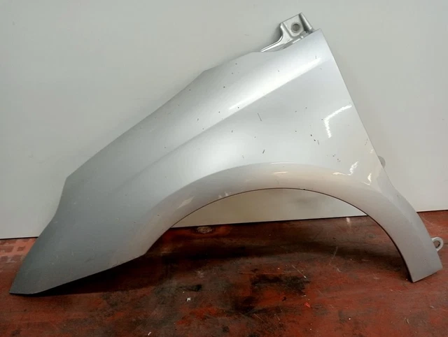 repetiteur aile gauche pour CITROEN C4 COUPÉ 1.6 16V (109 CV) 2004 6356881