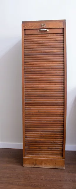 Antiguo Mueble De Persiana