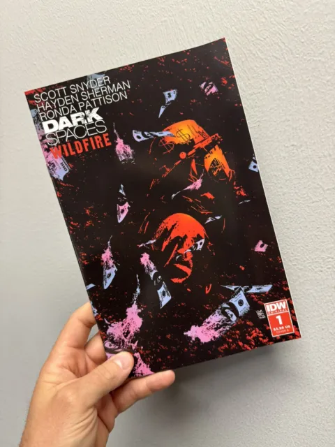 Dark Space Wildfire Comic / IDW 1