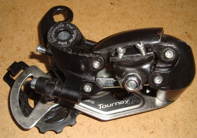 dérailleur arriére SHIMANO 105 RD-1056 8 vitesses speed