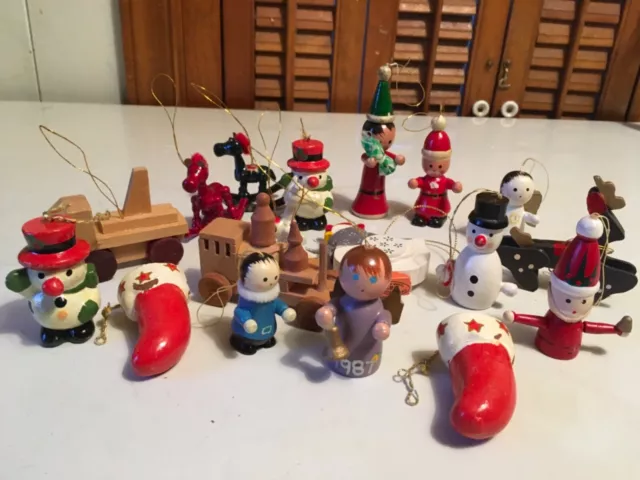 Lot 18 Vintage Wooden Christmas Tree Ornaments Painted Wood SANTA TRAINS HORSE