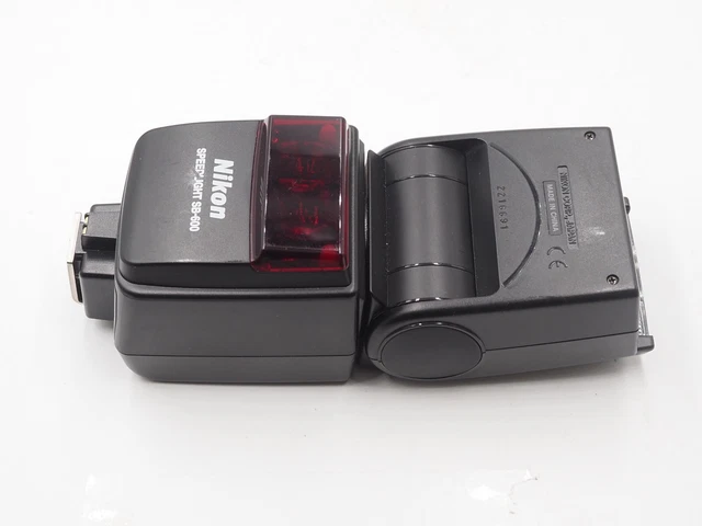Nikon Speedlight SB-600 shoe mount flash (JT)