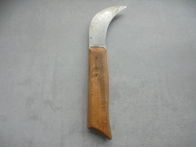 alte Gartenhippe, altes Messer