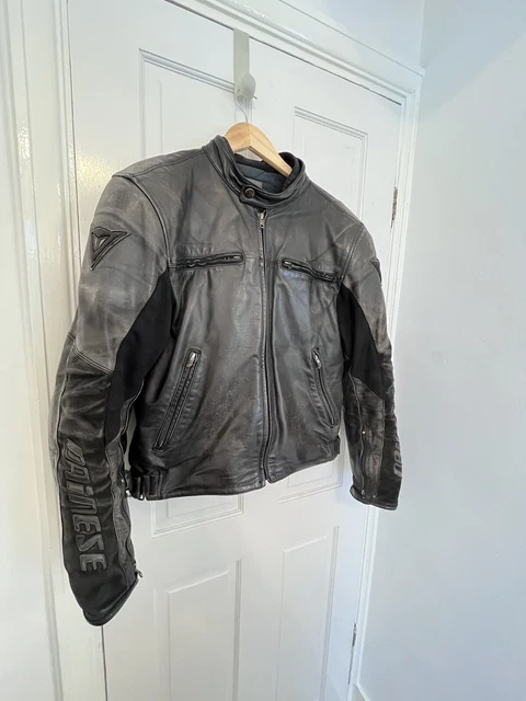 Dainese Leather Jacket Full Armour Detachable Thermal 38” Chest Black £250 Dainese Leather Jacket Full Armour Detachable Thermal 38” Chest Black £250