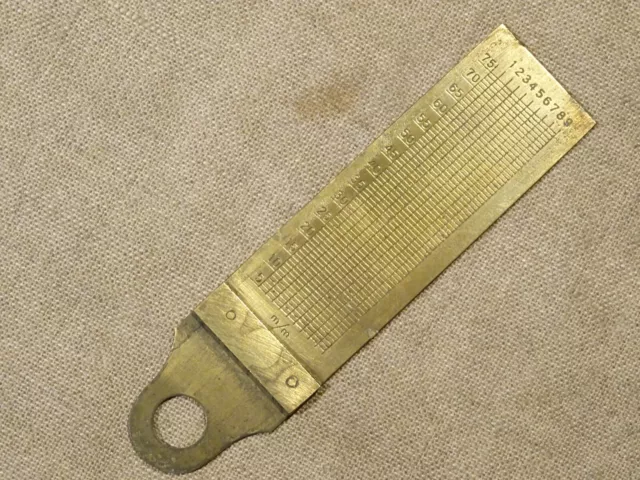 Ancien instrument de mesure règle réglet lecture au 10 éme de mm  laiton XIX ème