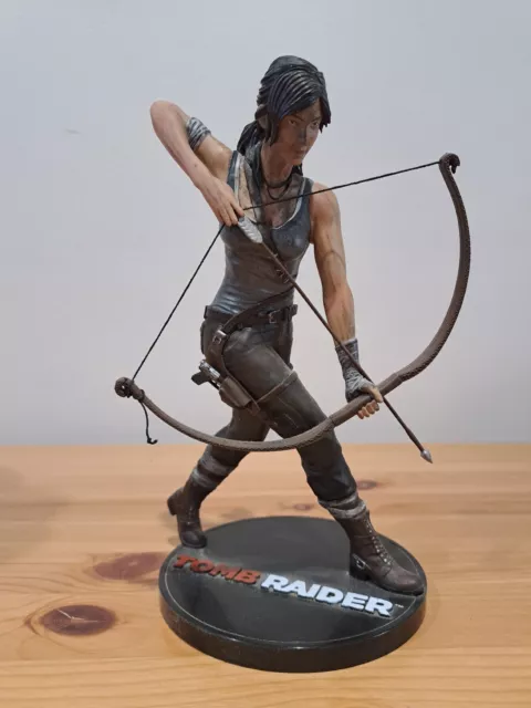 Rise of the Tomb Raider™ - Lara Croft exclusive edition statue