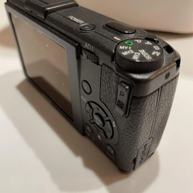Ricoh GR Digital III 10.0MP Point & Shoot Compact Digital Camera Tested 8