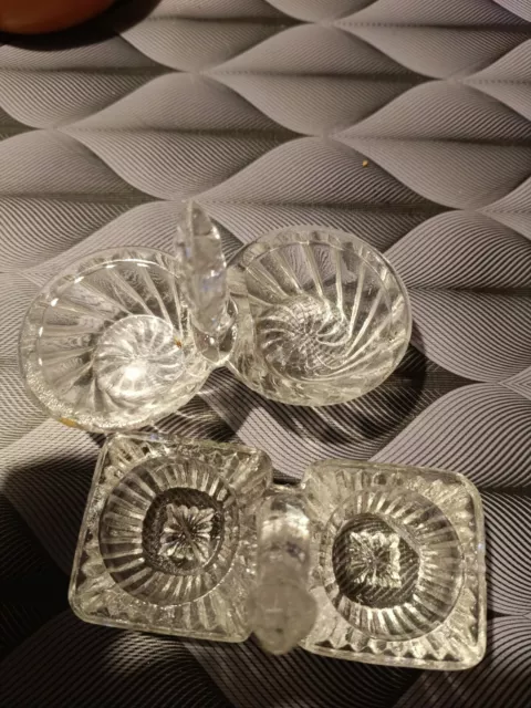 Lot De Deux Anciens Salerons En Verre Moule 2