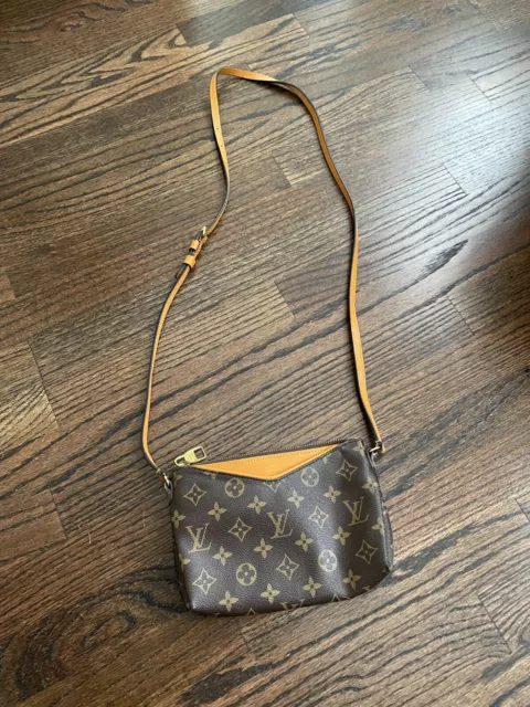 Louis Vuitton Cross Body Clutch