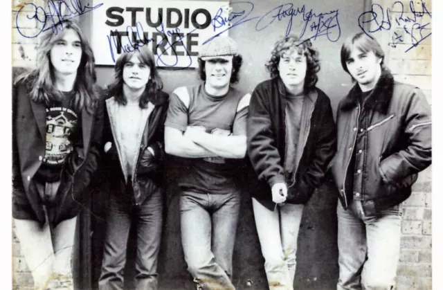 ACDC UH Foto vom Original #RF55