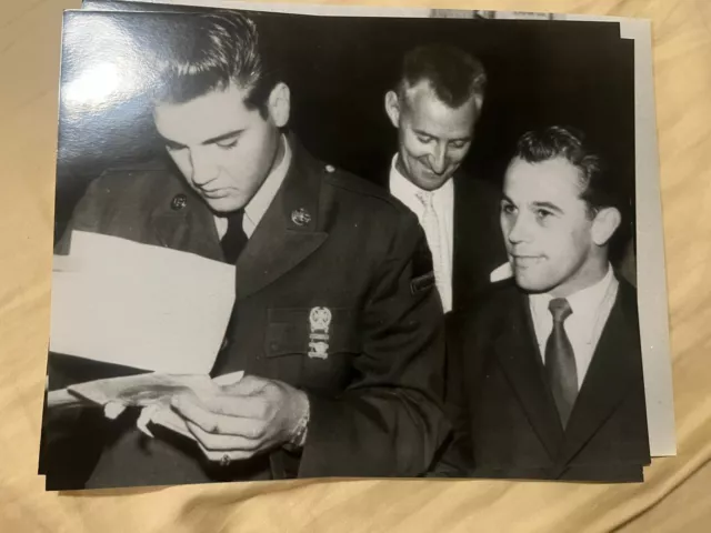 ELVIS MILITARY PHOTO ON KODAK PAPER 8x10