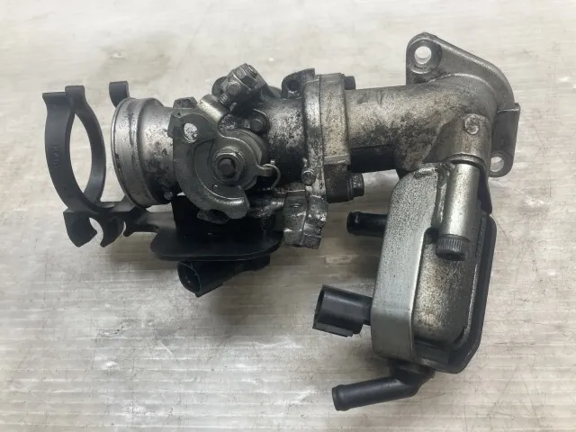 65 Suzuki Address V125 Cf4Ea Genuine Throttle Body Injector