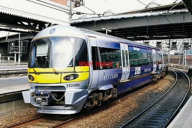 PHOTO CLASS 322 5-Car Emu No 332 008 Of Heathrow Express At Paddington ...
