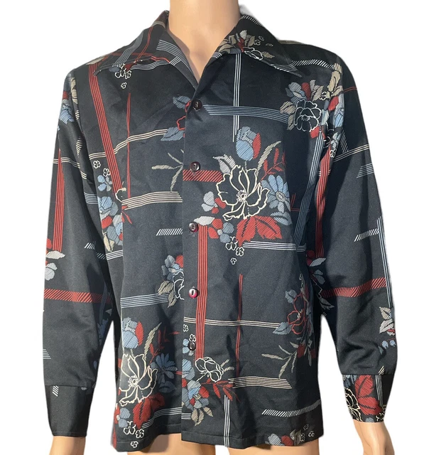 Vintage 1960s Sears Kings Road mens Flowers button down blouse Long Sleeve
