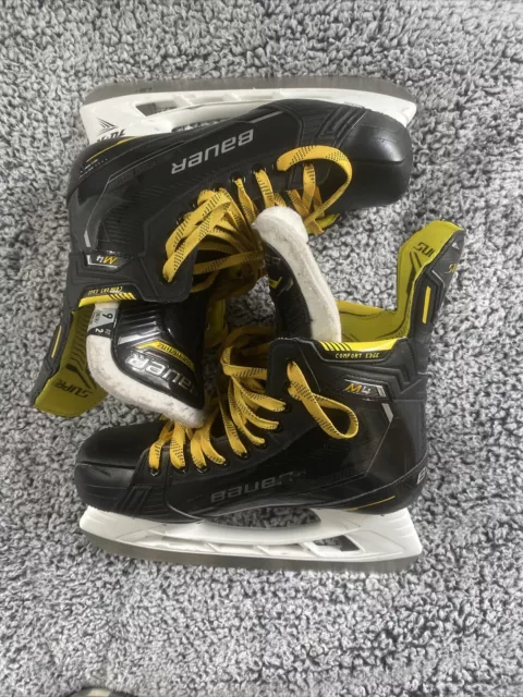 Bauer Supreme M4 Ice Hockey Skates Senior 9 Fit 2 worn for one season