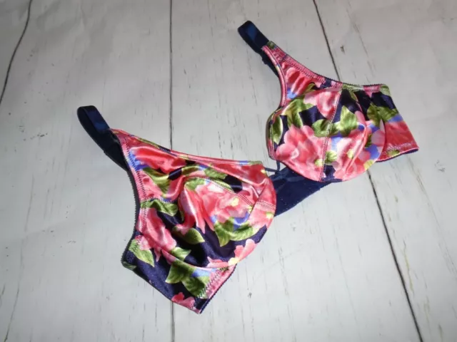 34C Second Skin Floral Vintage VANITY FAIR Fantasy Love Knot Bra #75-425 34C