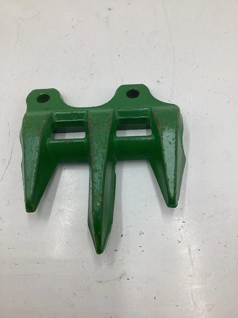 (QTY 2) Fits John Deere FG7053H Sickle Knife Guard (615F/615R/618F/618R)