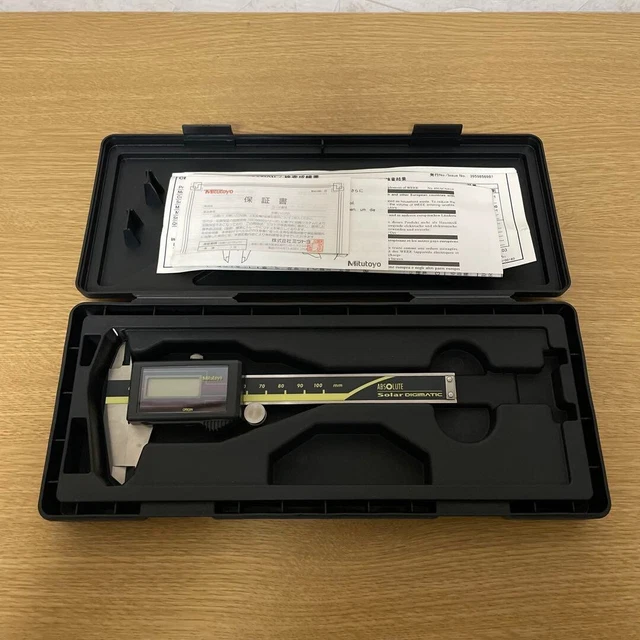 Mitutoyo Vernier Calipers CD-S10C W / Case