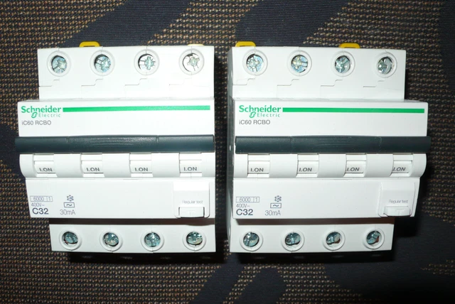 Embouts pour adaptateur secteur d'alimentation pour chargeur