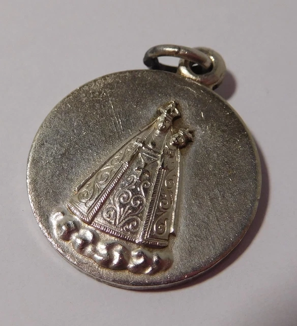 Médaille ancienne " Notre Dame de Chèvremont " - metal argenté